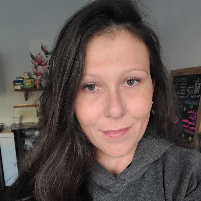 Tia_82